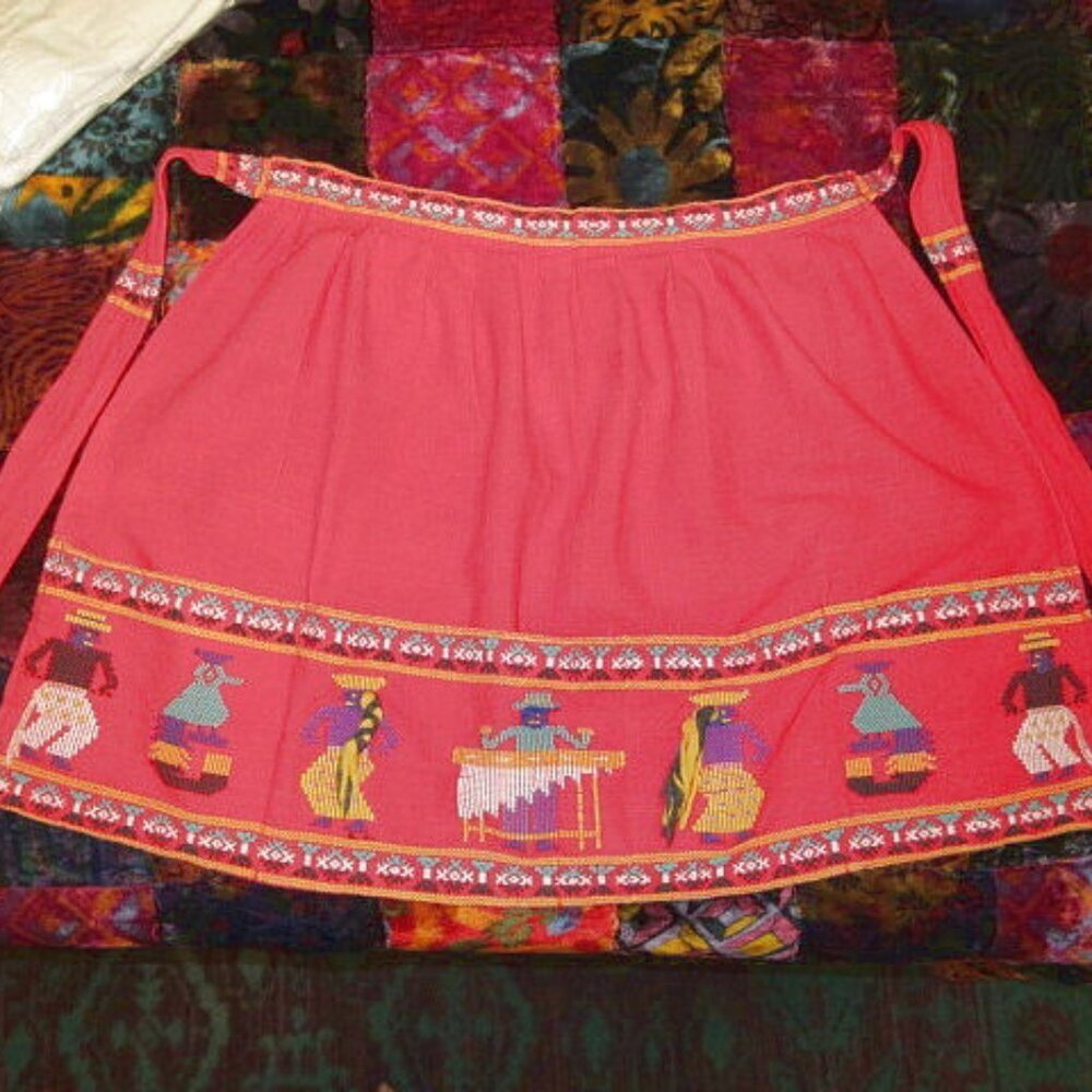 Vtg Hand Made Embroidered Needlepoint Half Apron Pleated 3D Mexican Dancers 60s